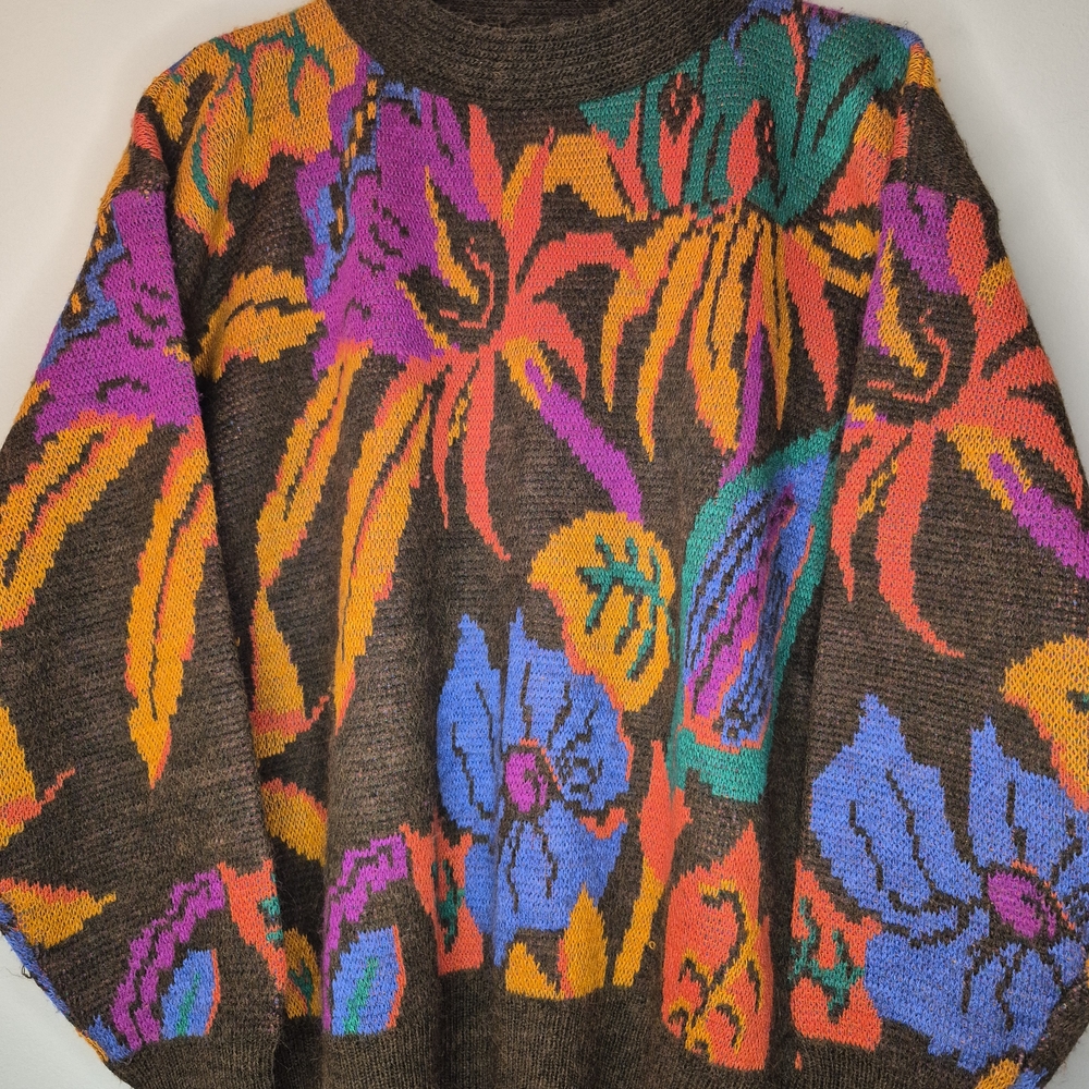 Vintage Multicolor Floral Women's Sweater